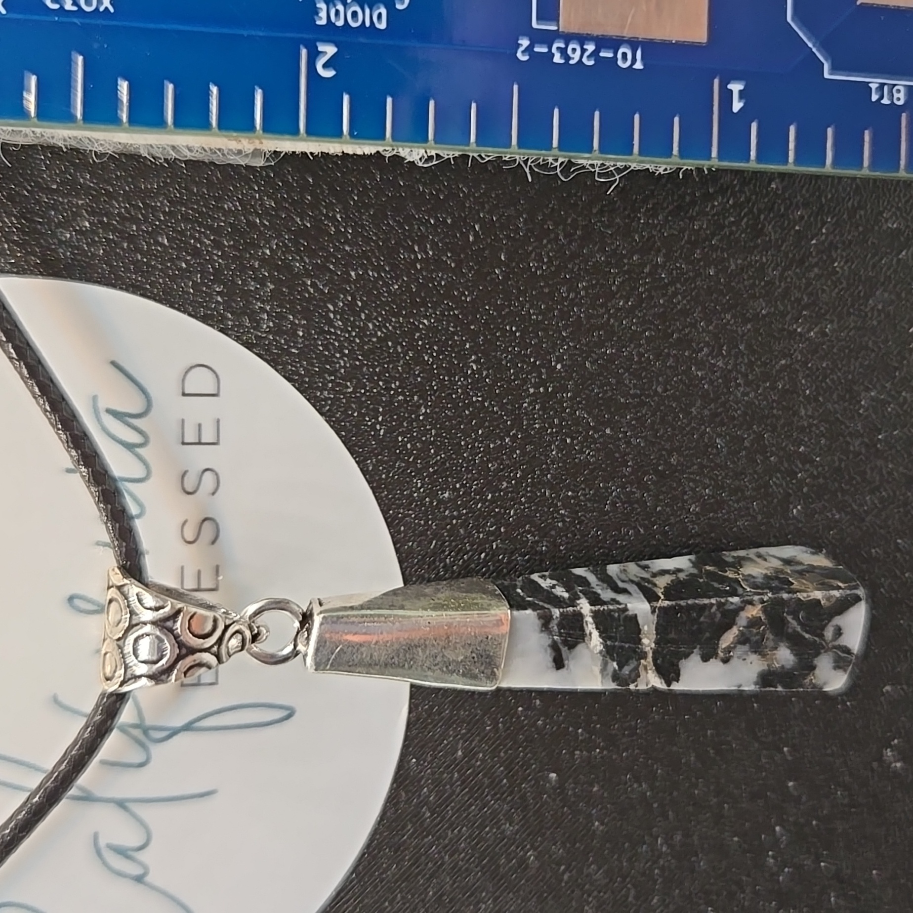 White Buffalo Pendant 278 Nwot